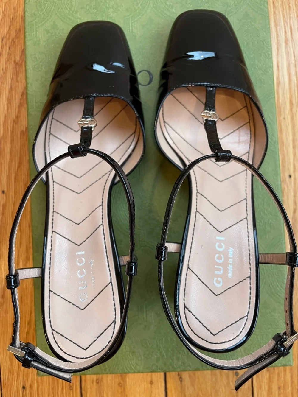Gucci Petite GG Leather Slingback Pumps - Picture 6 of 13